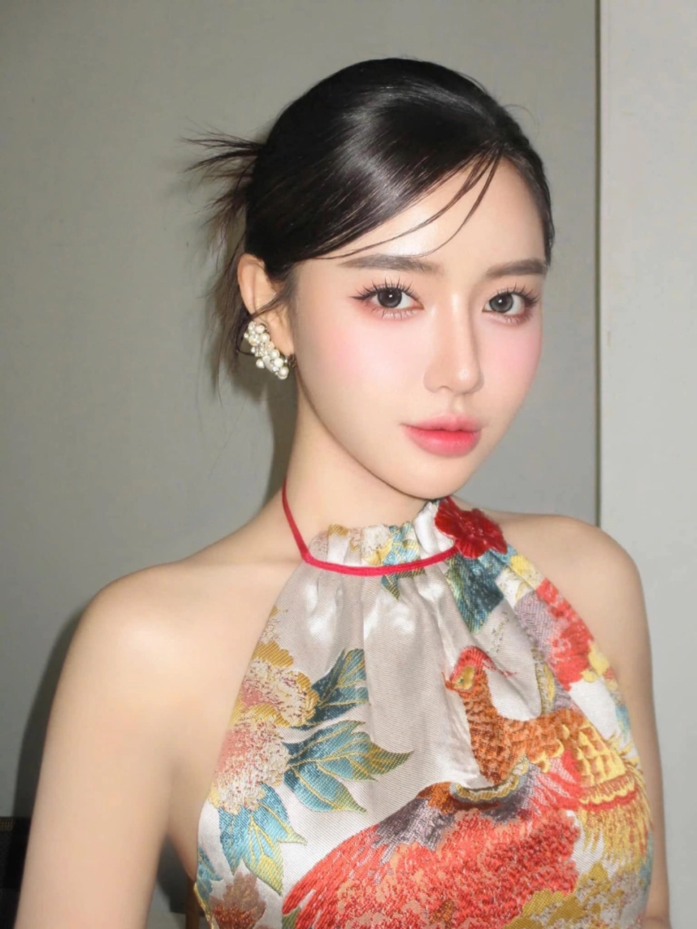 Bích Phương cao bao nhiêu, cô cao 1m68 duyên dáng