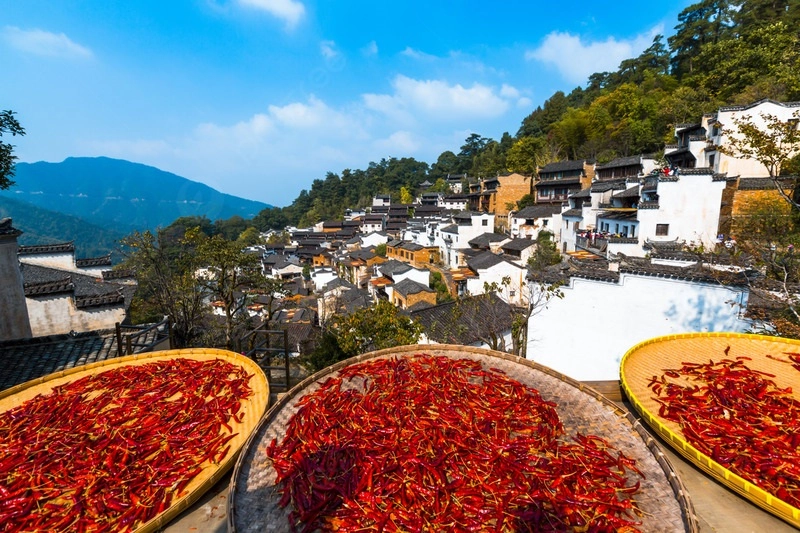 Thưởng ngoạn phong cảnh Vân Nam Trung Quốc tuyệt mỹ mê hoặc