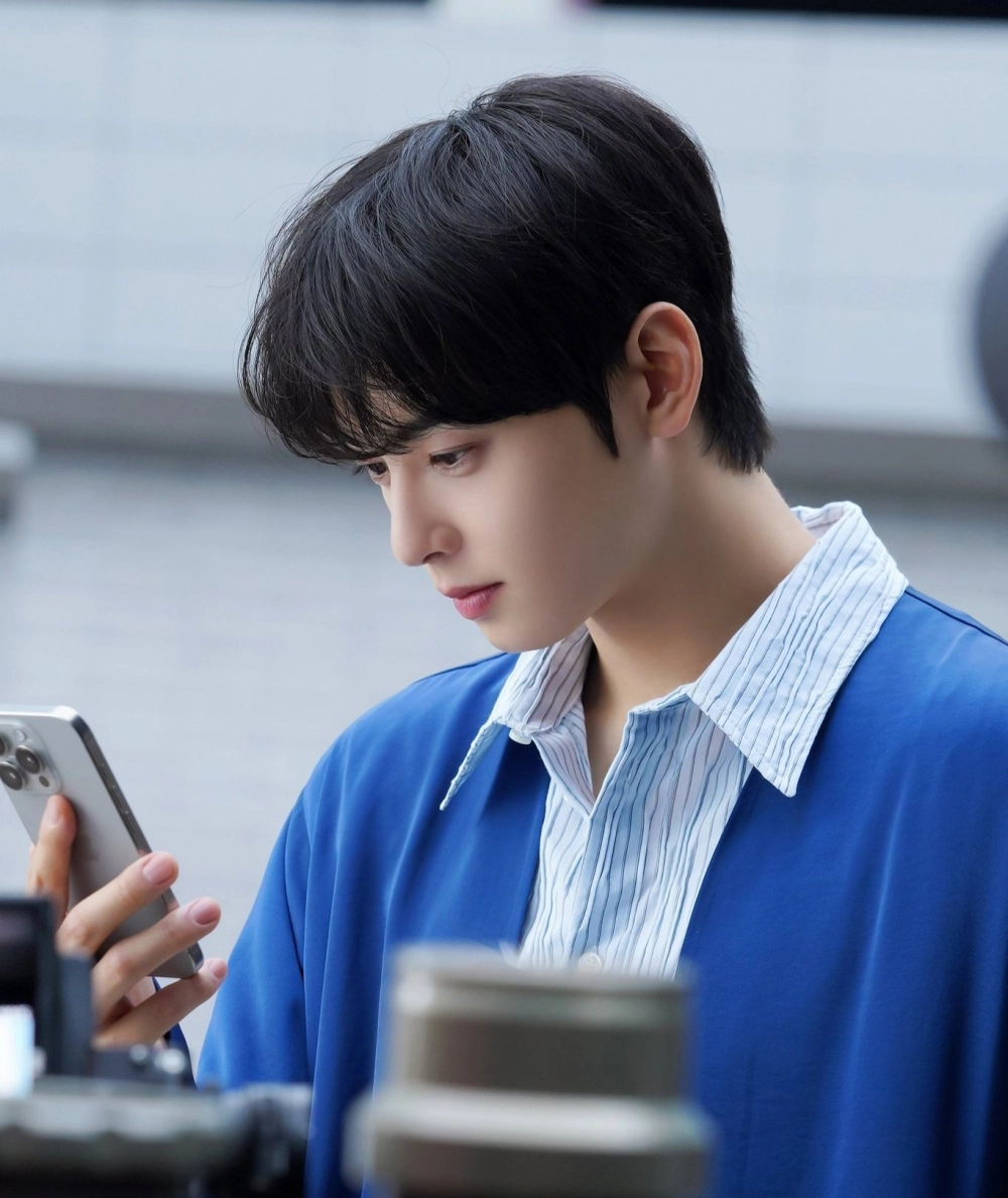 Astro Cha Eun Woo được biết đến là visual sáng giá nhất nhóm