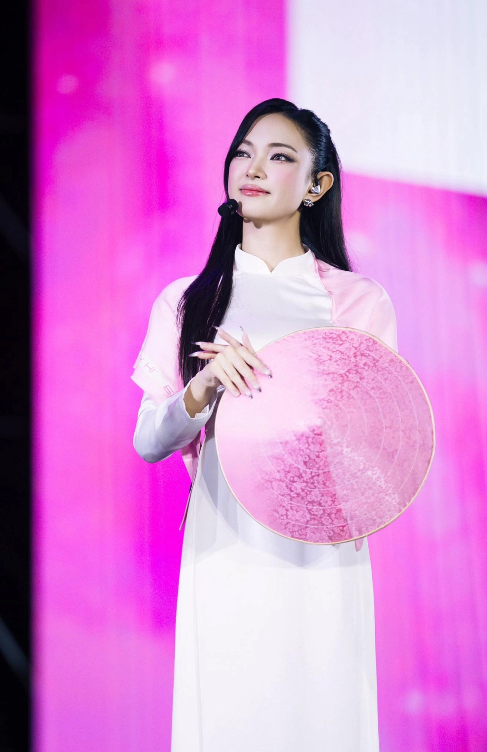 Châu Bùi em xinh khẳng định phong cách cá nhân