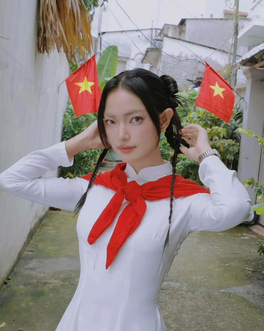 Người yêu Châu Bùi khiến fan tò mò không ngớt