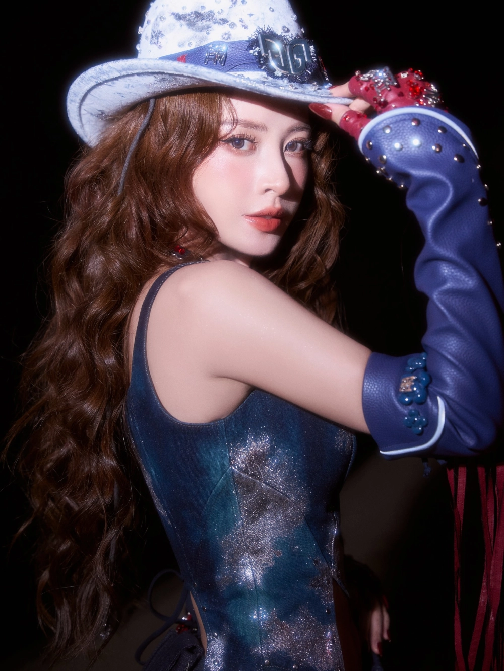 Chi Pu ca sĩ trẻ đa tài ghi dấu ấn trong Vpop