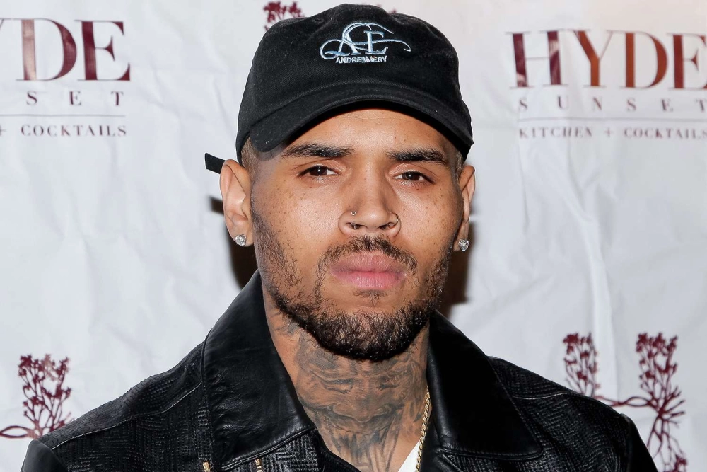 Chris Brown thần tượng âm nhạc nổi bật thế giới