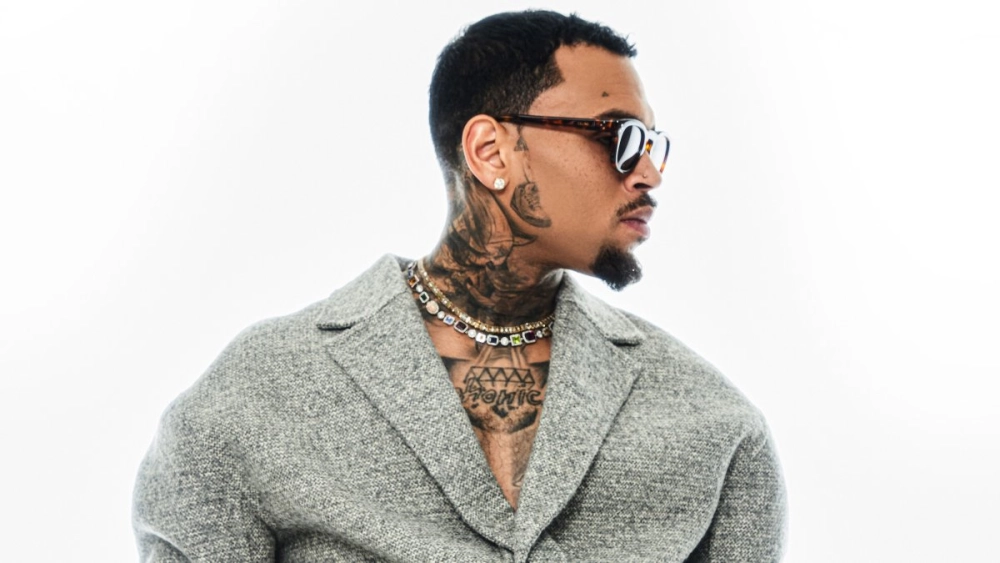 Residuals Chris Brown tạo dấu ấn khó phai nhạc pop