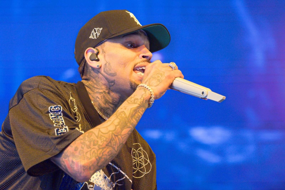 Concert Chris Brown chạm đỉnh cảm xúc khán giả trẻ
