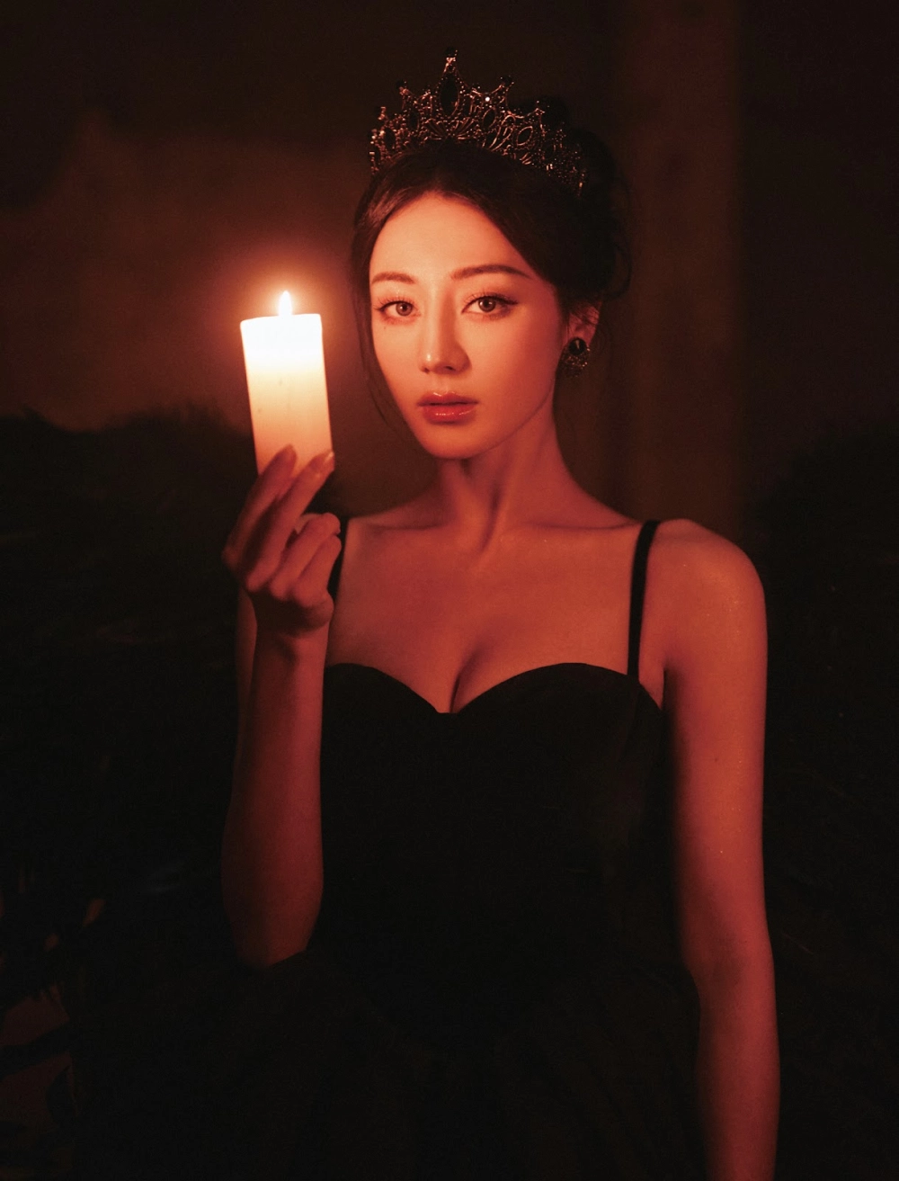 Địch Lệ Nhiệt Ba cao bao nhiêu, cô cao 1m68 nổi bật cuốn hút