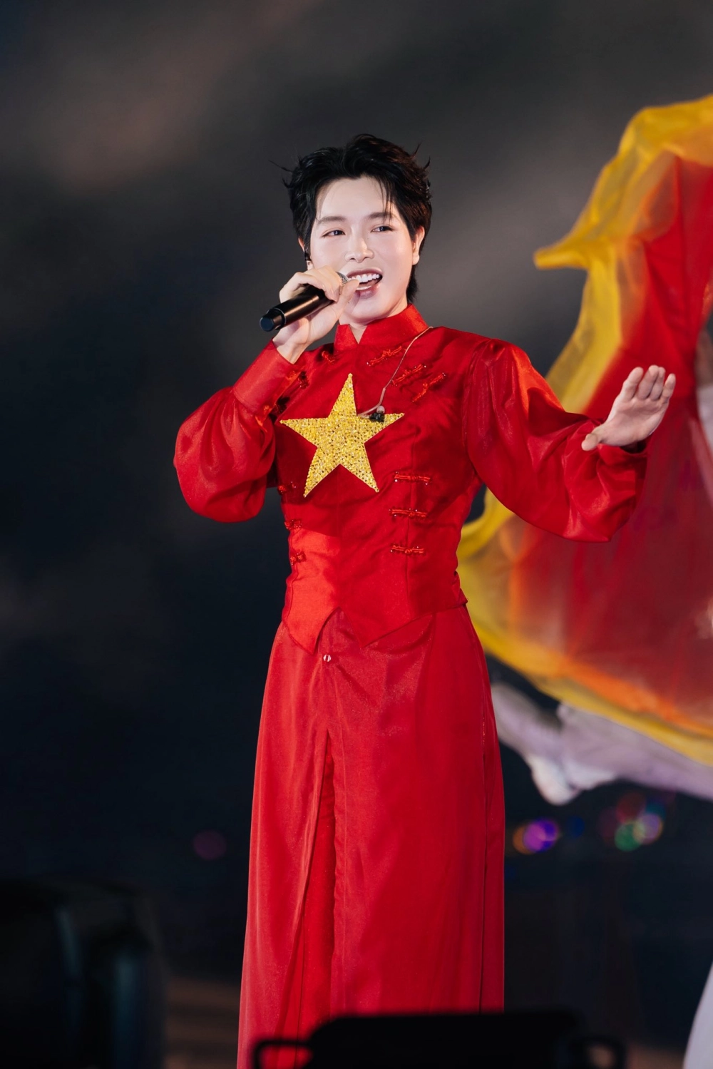 Nhạc Đức Phúc mang giai điệu sâu lắng chạm trái tim