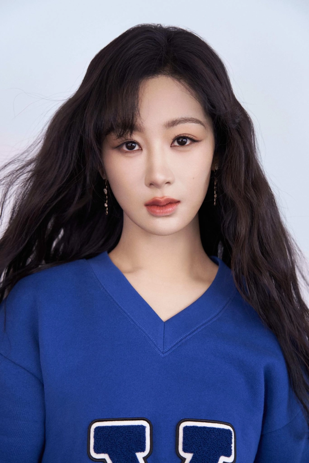 Dương Tử hẹn hò tin đồn khiến cộng đồng mạng xôn xao