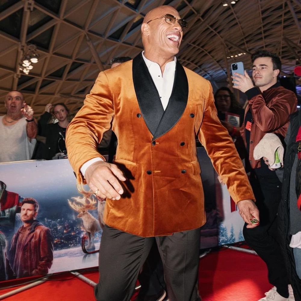 Dwayne The Rock Johnson net worth khối tài sản khổng lồ gây sốc