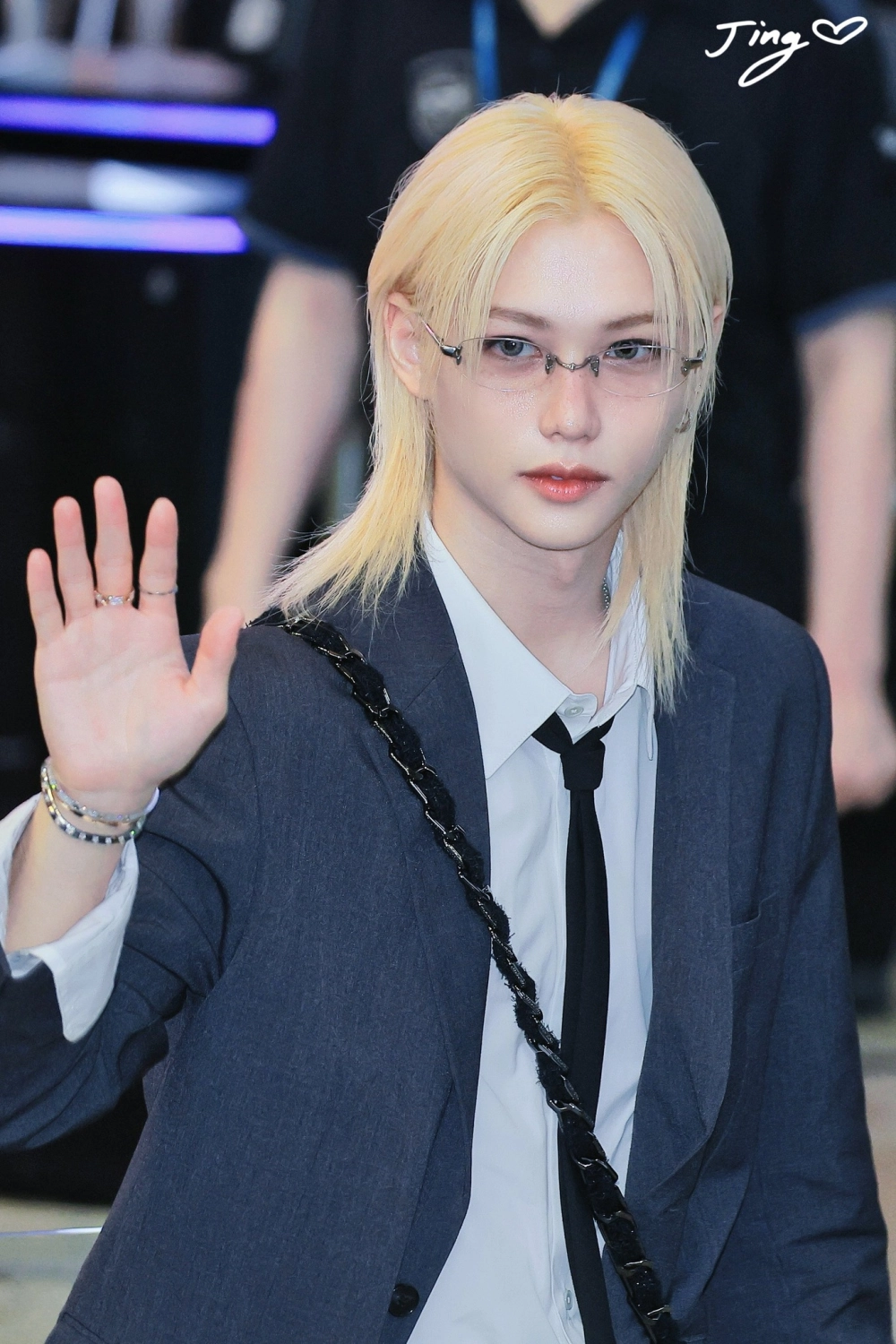 Felix Stray Kids thần tượng cuốn hút với phong cách riêng