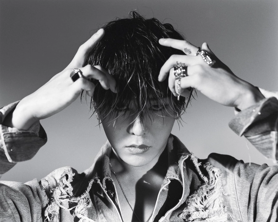 Các bài hát trong G-Dragon đa dạng từ hiphop đến ballad đầy cảm xúc