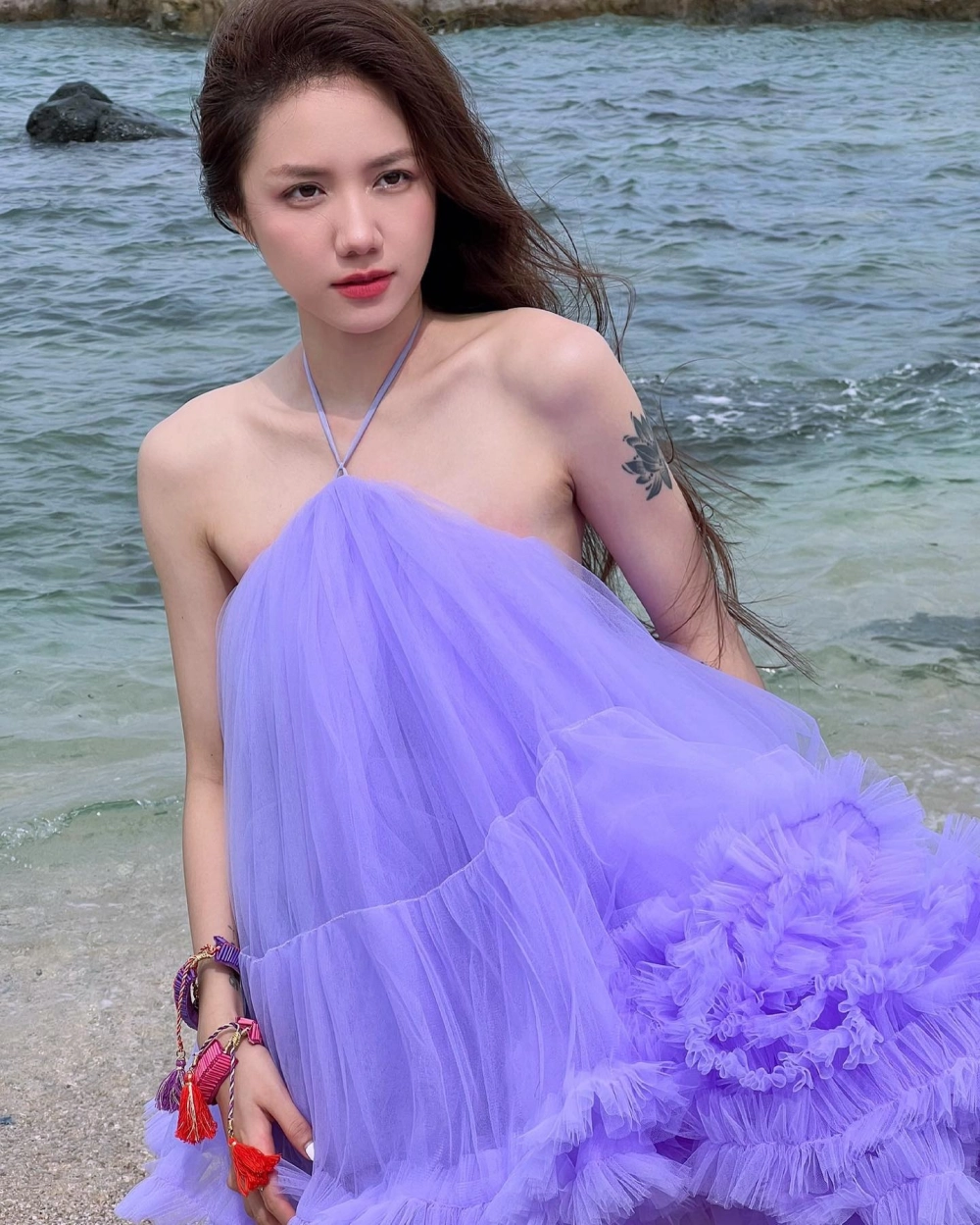 Ảnh mạng cô gái và vẻ đẹp trong veo, thuần khiết