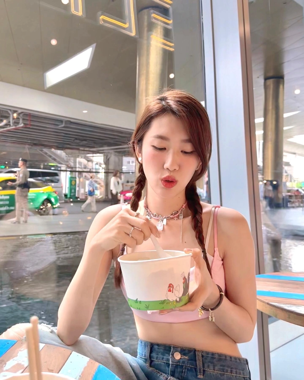 Gai xinh viet nam sexy và những đường cong nóng bỏng, quyến rũ