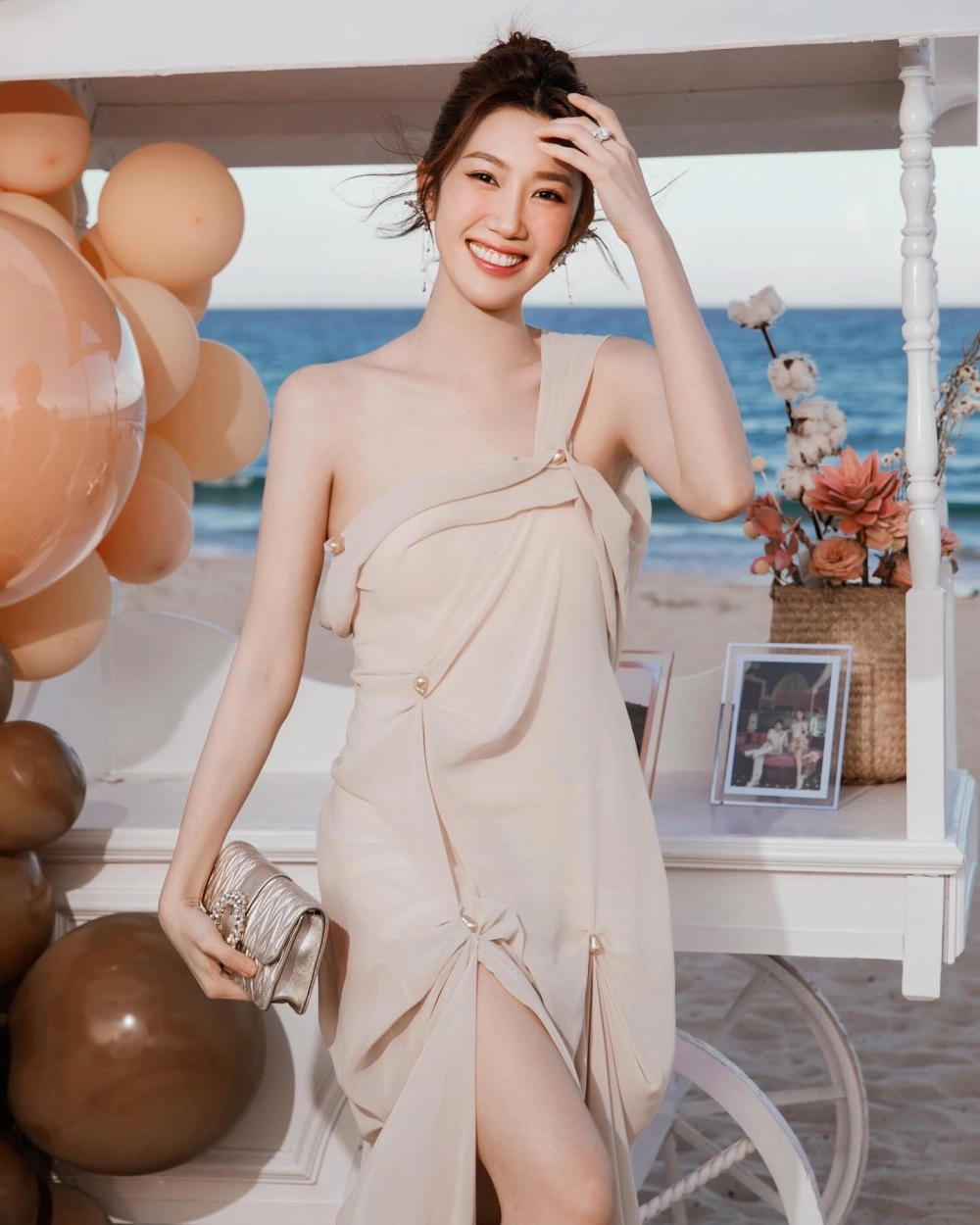 Gai đẹp vn (Gái đẹp VN) và vẻ đẹp không tì vết