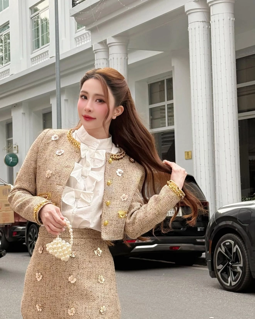 Ảnh gái cute tóc dài và vẻ đẹp dịu dàng, nữ tính