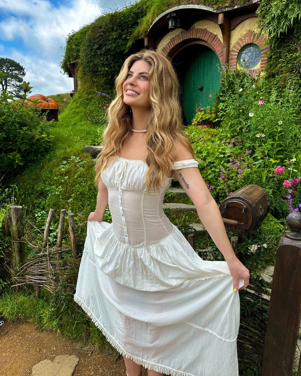 Hình ảnh phụ nữ Nga xinh đẹp và vẻ đẹp tựa búp bê