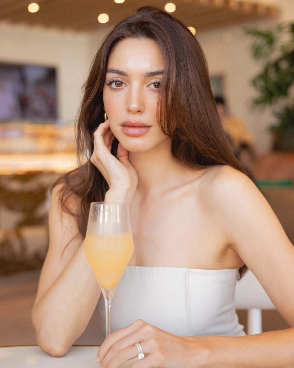 Ảnh hot girl Tây trên Instagram và những tài khoản triệu follow