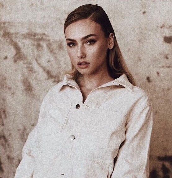 Ảnh gái Tây quyến rũ và vẻ đẹp nóng bỏng, đầy thu hút