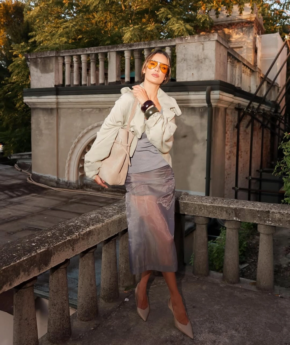 Ảnh gái xinh châu âu full hd sắc nét đến từng chi tiết