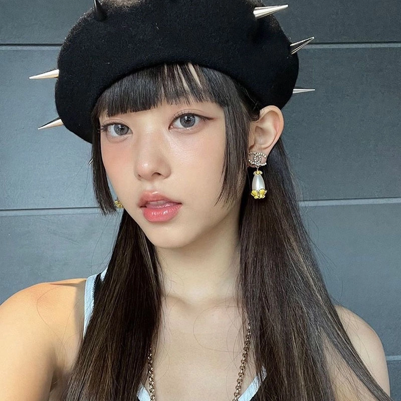 Haerin NewJeans fancam ghi lại những khoảnh khắc sân khấu nổi bật