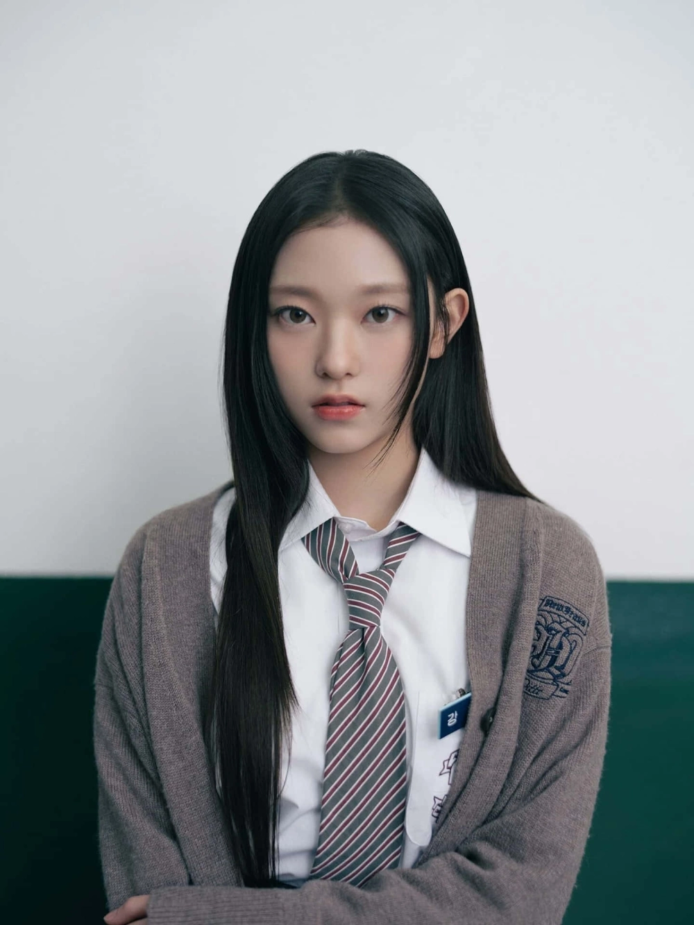 Haerin NewJeans ảnh đẹp gây sốt cộng đồng mạng và fan Kpop