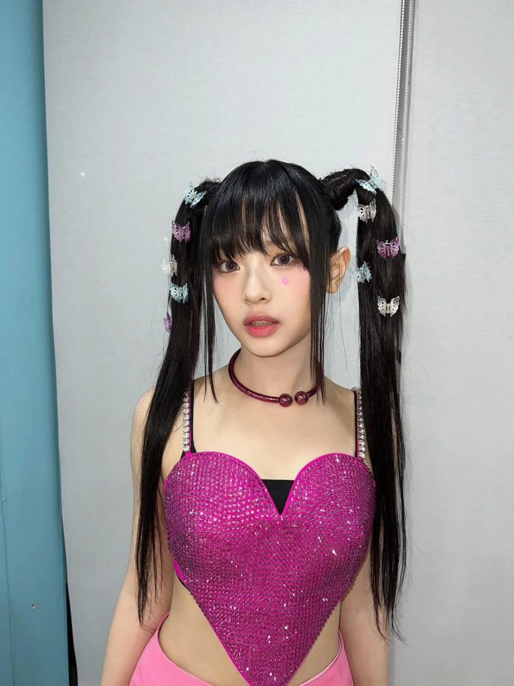 NewJeans Hanni là giọng ca được yêu thích với phong cách riêng