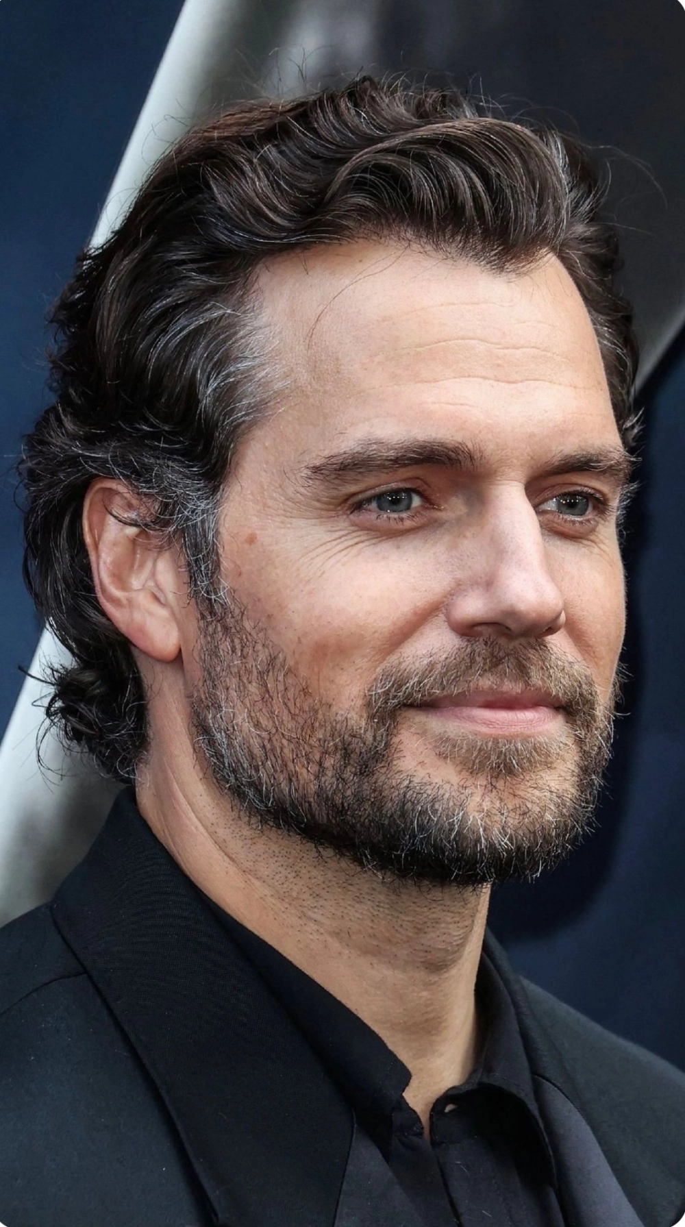 Henry Cavill Wolverine khiến người hâm mộ dậy sóng vì ngoại hình