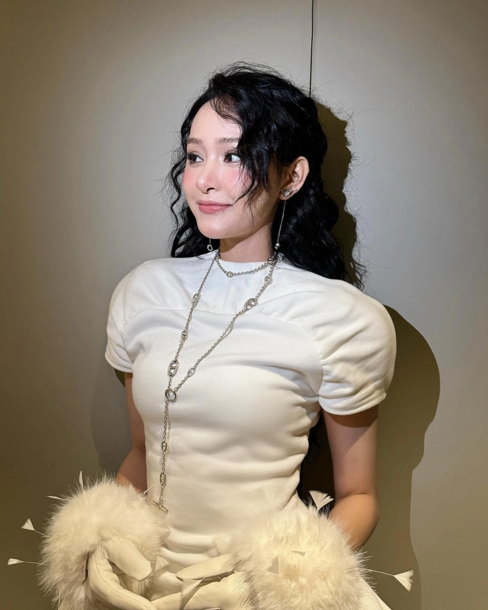 Drama Hiền Hồ từng gây nhiều tranh cãi trên mạng xã hội