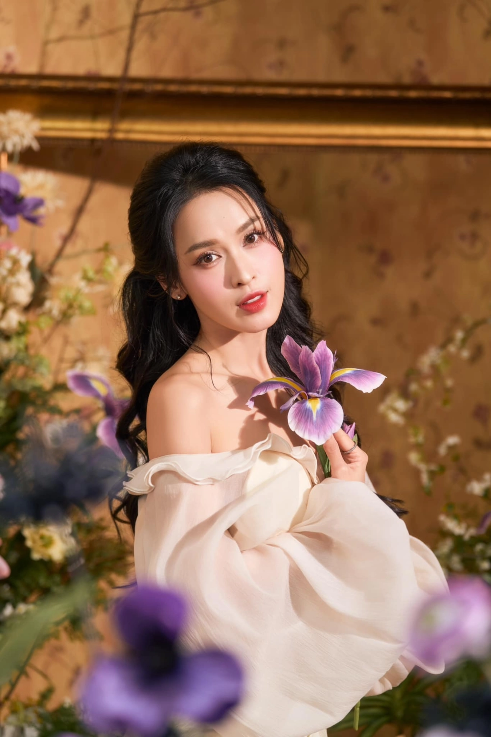 Hình đại diện con gái đẹp, xinh và cá tính nhất