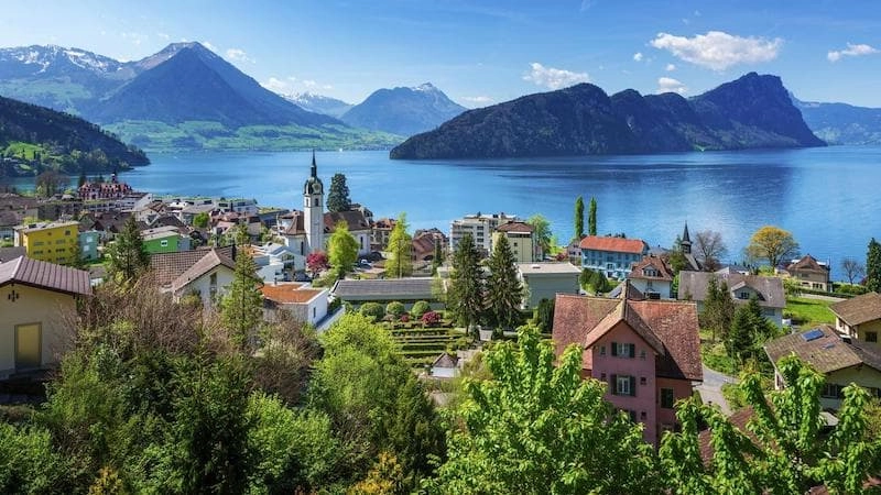 Khám phá phong cảnh ở Thụy Sĩ hùng vĩ và yên bình