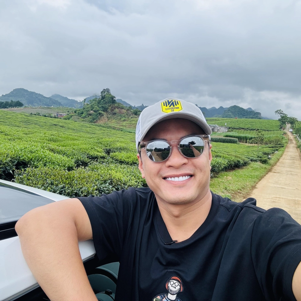 Phong cách lịch lãm giúp Hồng Đăng ghi điểm trong mắt khán giả