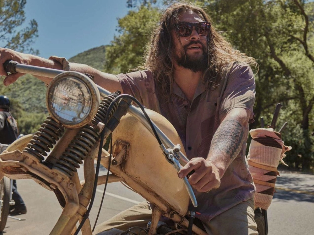 Jason Momoa no beard gây sốc với diện mạo hoàn toàn khác lạ
