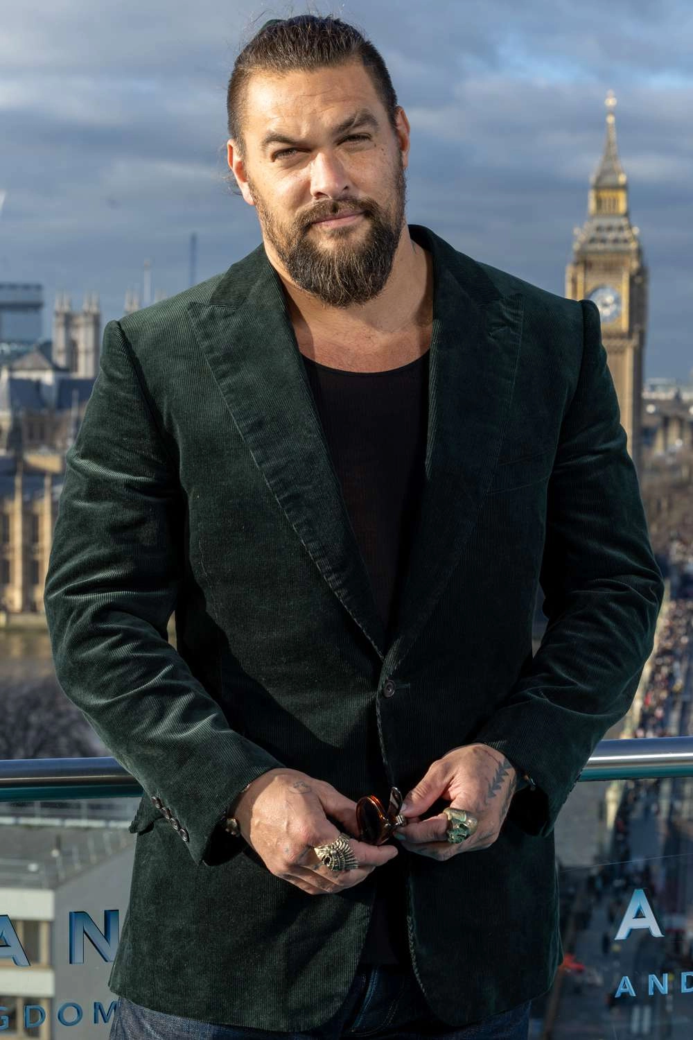 Jason Momoa wife đồng hành trong nhiều sự kiện lớn gây sốt