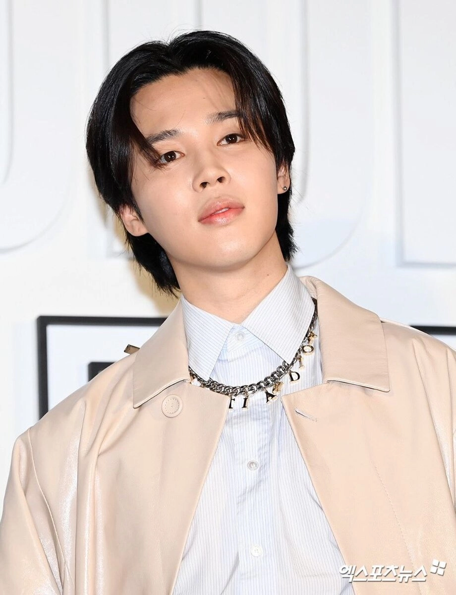 Jimin cute khoảnh khắc dễ thương làm fan tan chảy