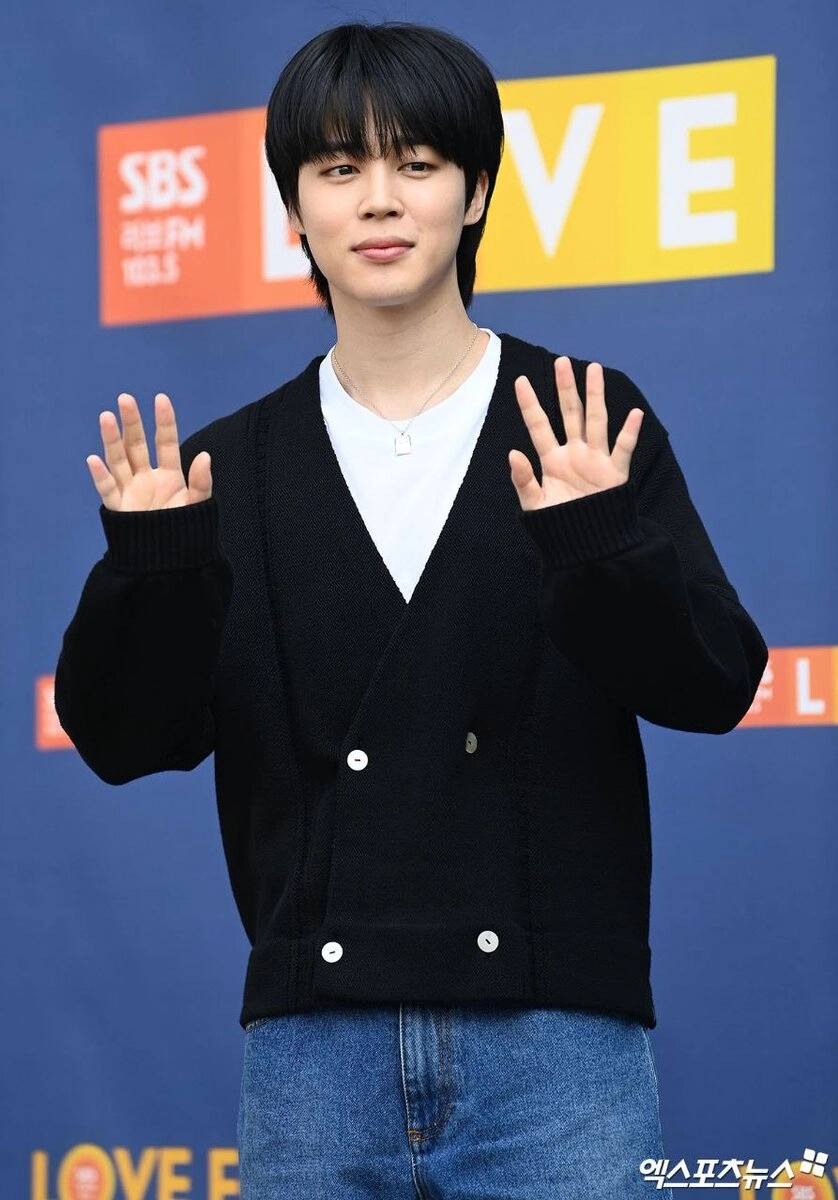 Jimin dance kỹ năng vũ đạo điêu luyện khiến khán giả choáng ngợp