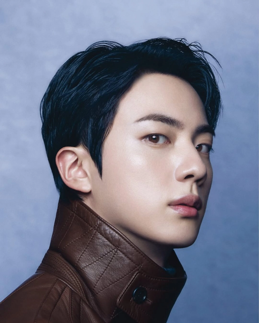Jin BTS sinh năm bao nhiêu anh sinh năm 1992 tại Hàn Quốc