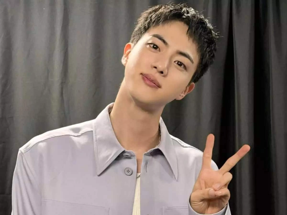 Running Man Jin BTS màn tham gia đầy hài hước và đáng nhớ