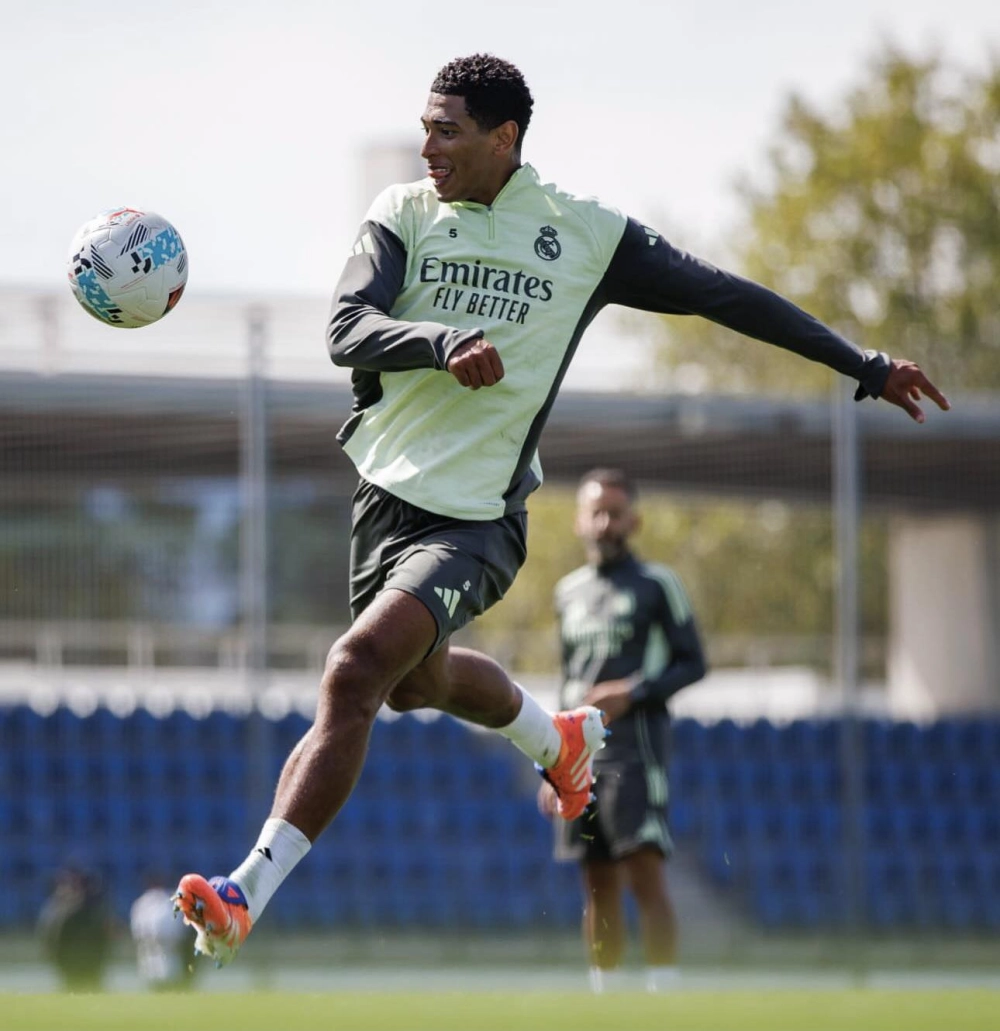 Jude Bellingham brother người em trai theo bước con đường bóng đá