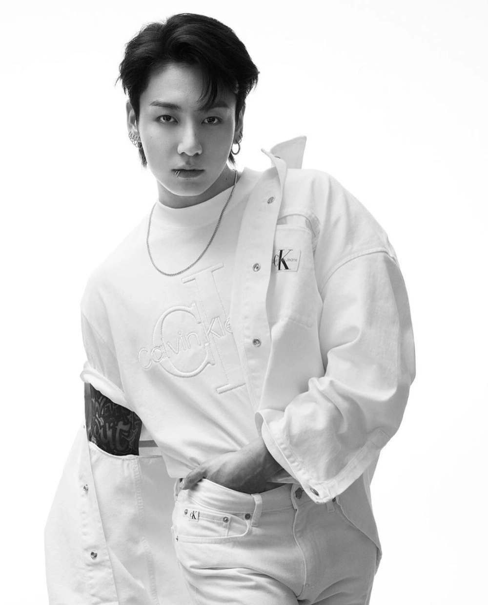 Jungkook Calvin Klein hình ảnh đại sứ thương hiệu gây sốt