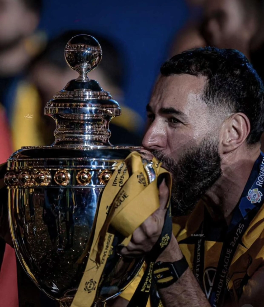 Karim Benzema stats khẳng định vị thế tiền đạo hàng đầu thế giới