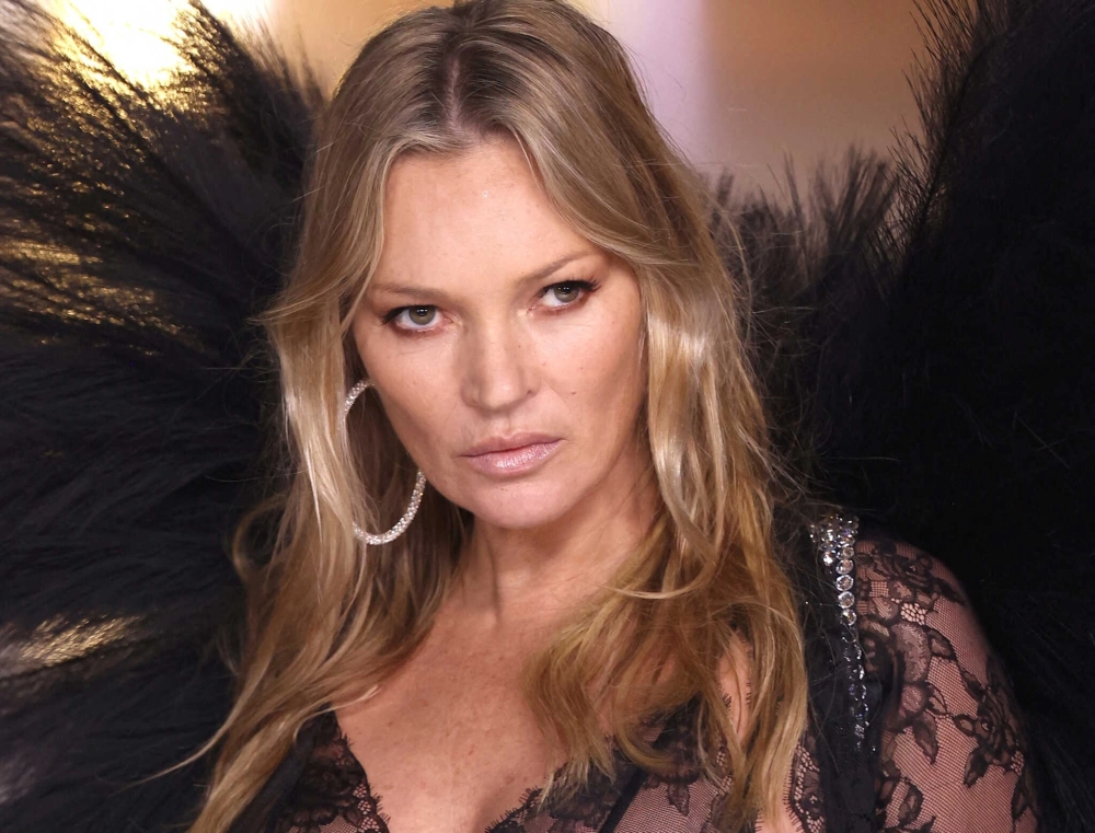 Huyền thoại thời trang Kate Moss đầy bí ẩn