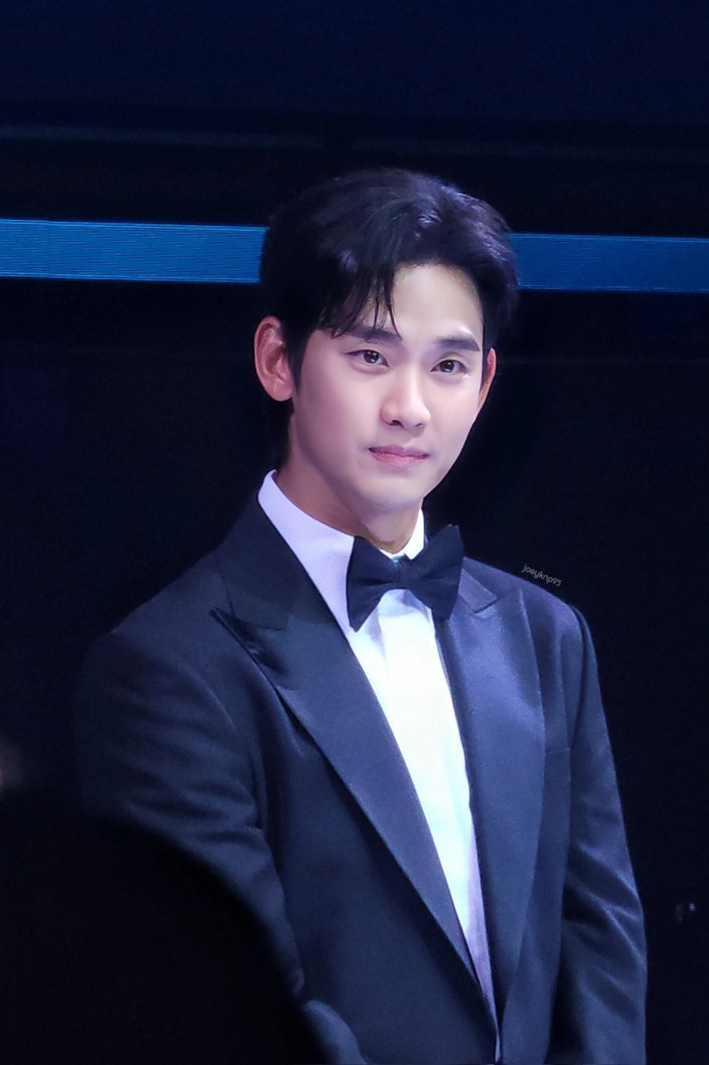 Phim của Kim Soo Hyun khiến khán giả không thể rời mắt