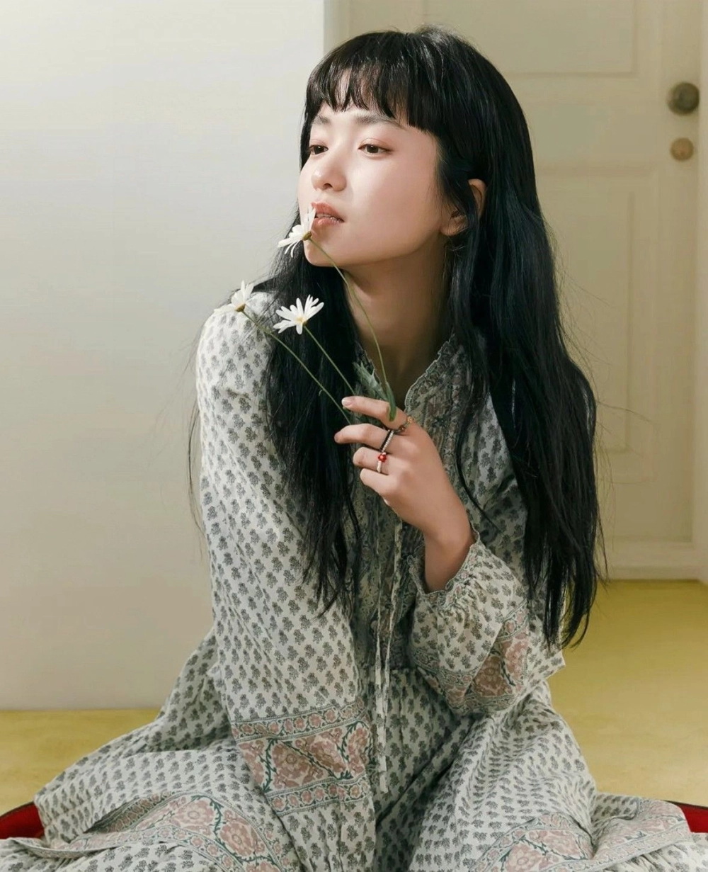 Kim Tae Ri ig nơi cô chia sẻ nét giản dị và chân thật