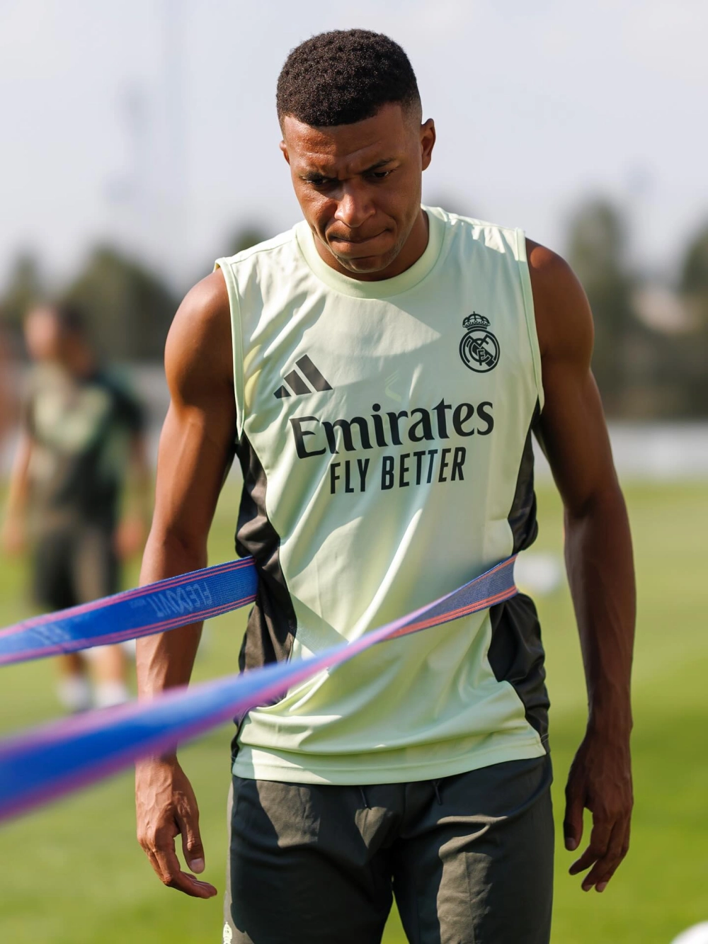 Kylian Mbappé age hiện tại 26 tuổi đầy nhiệt huyết và năng lượng