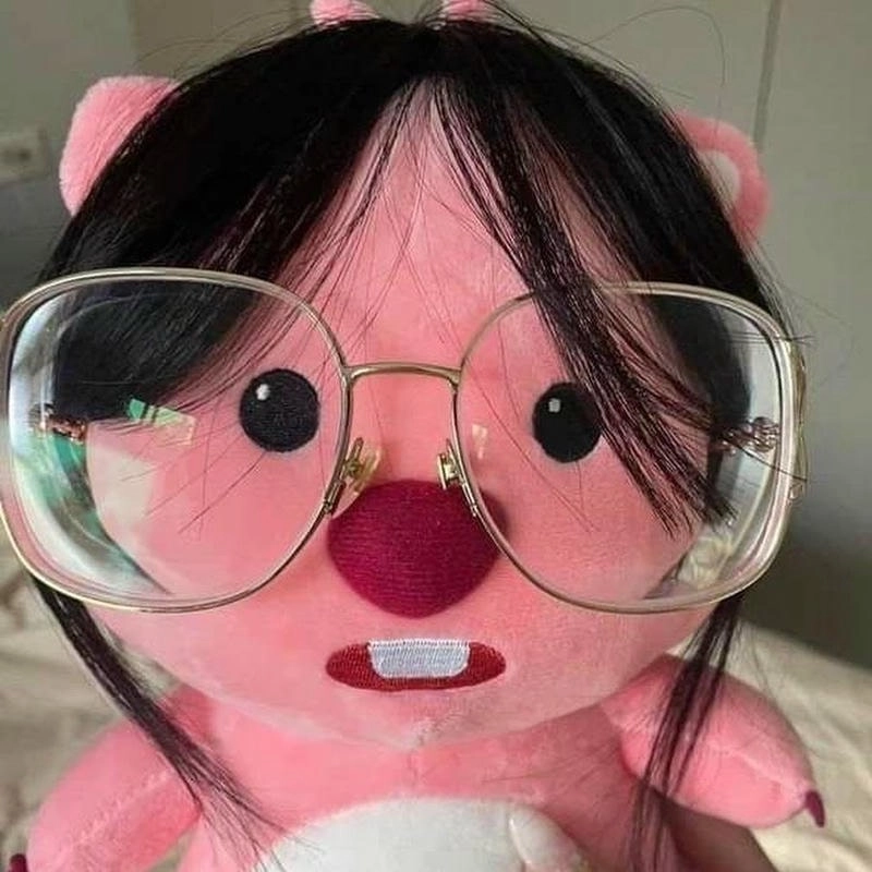 Trang trí máy tính với hình nền avatar loopy vô tri