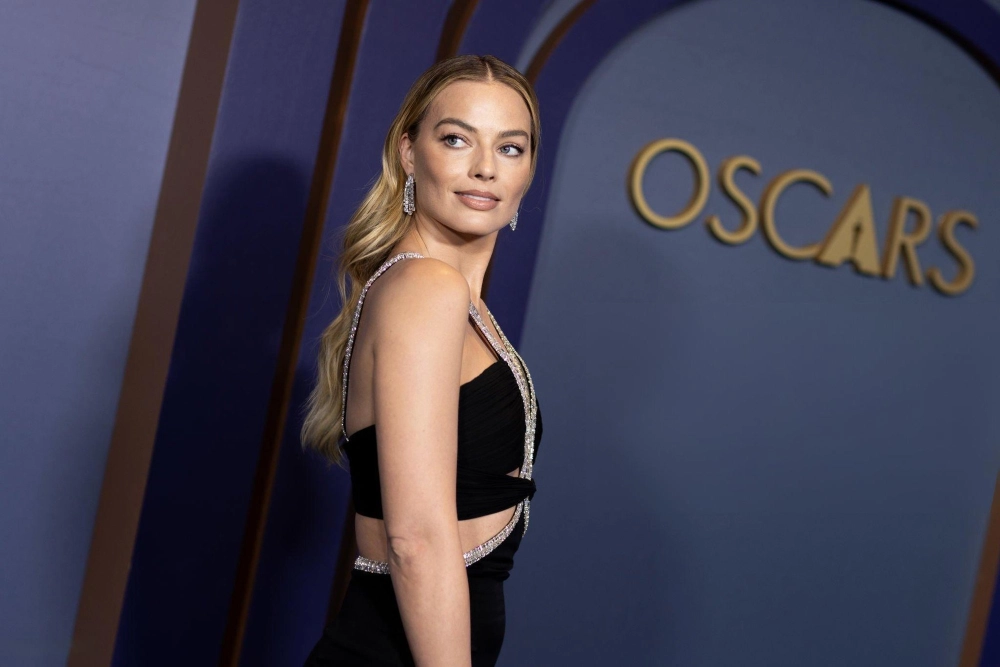 Margot Robbie insta loạt hình ảnh phong cách thời thượng