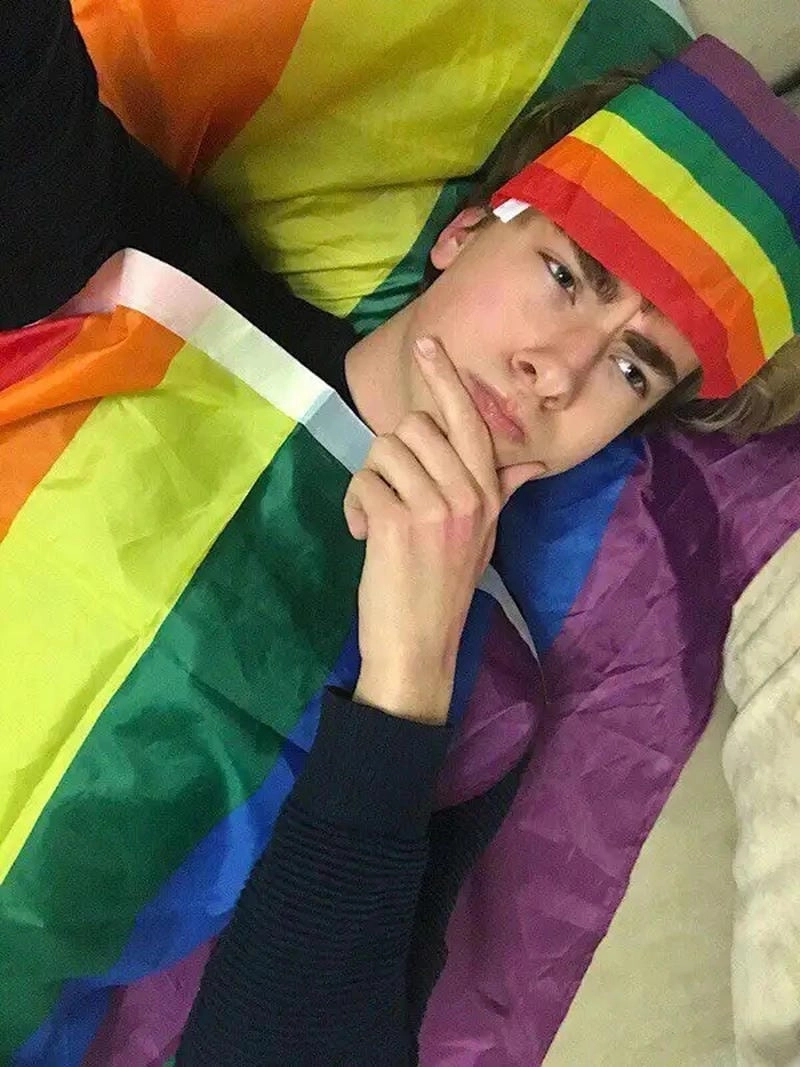 Cùng cười với những hình meme lgbt vui nhộn