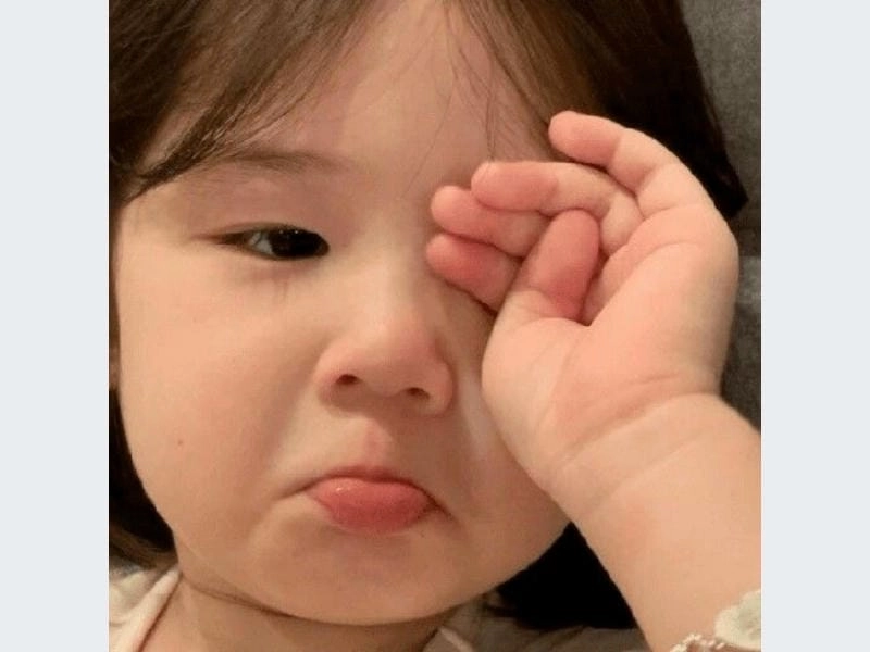 Tìm về meme sad lãng mạn