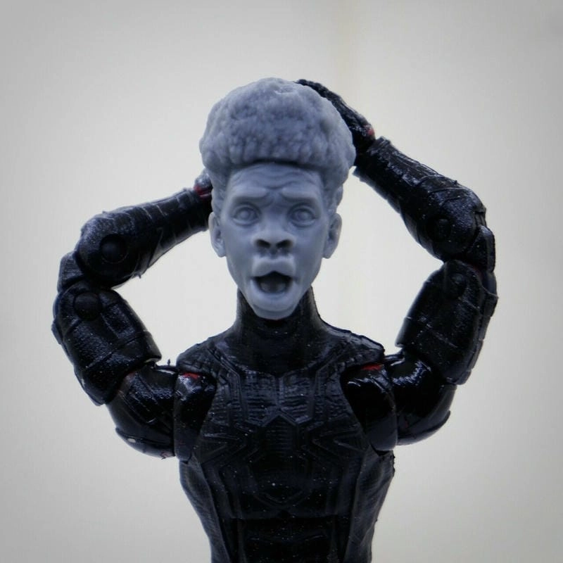 Lạc lối trong thế giới miles morales meme cute