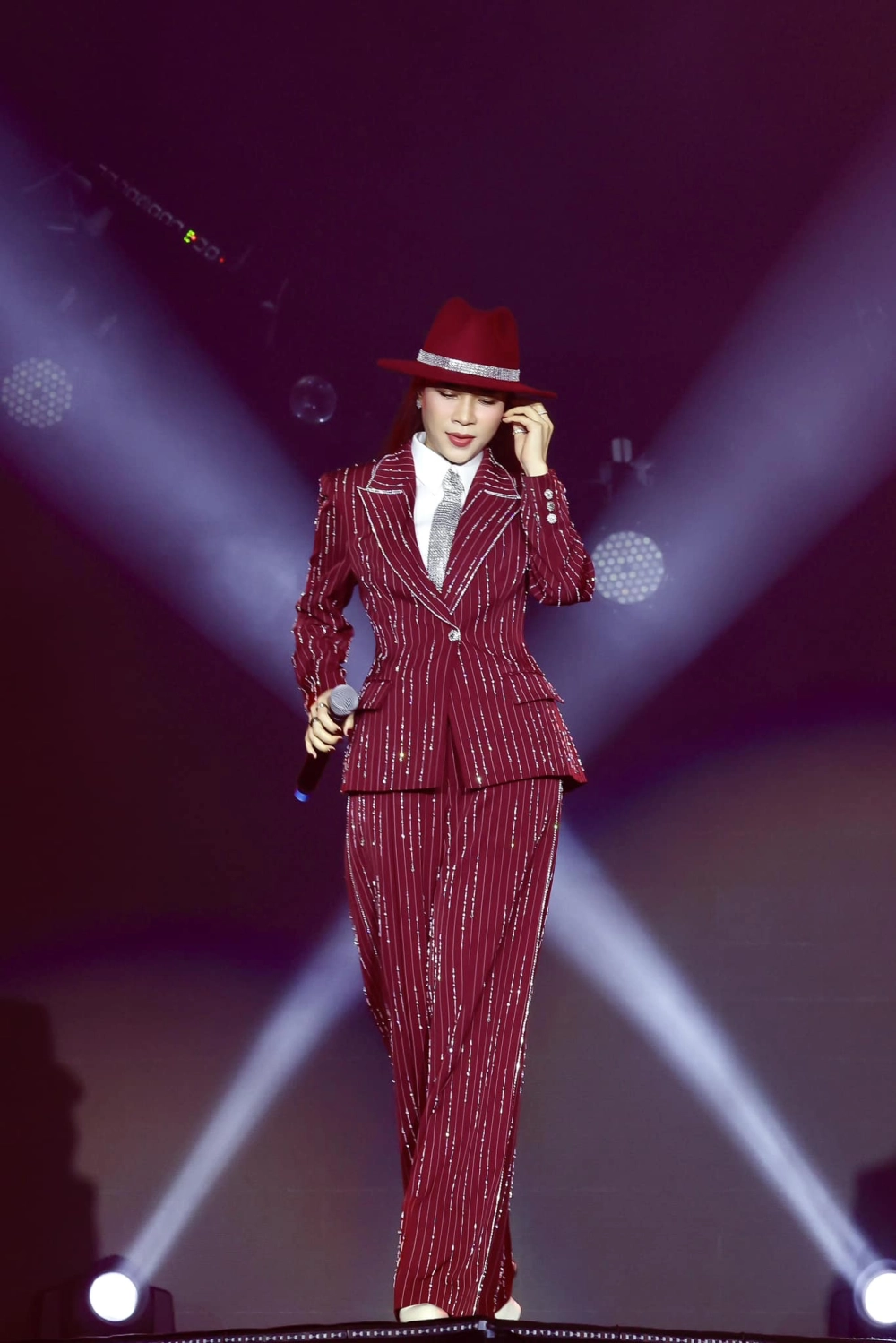 Mỹ Tâm mới nhất luôn mang đến bất ngờ cho fan